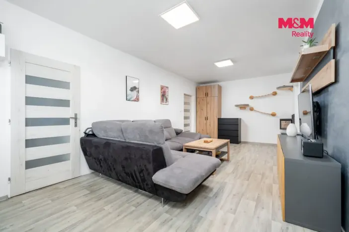 Prodej bytu 3+1, Ústí nad Labem - Severní Terasa, Rabasova, 78 m2