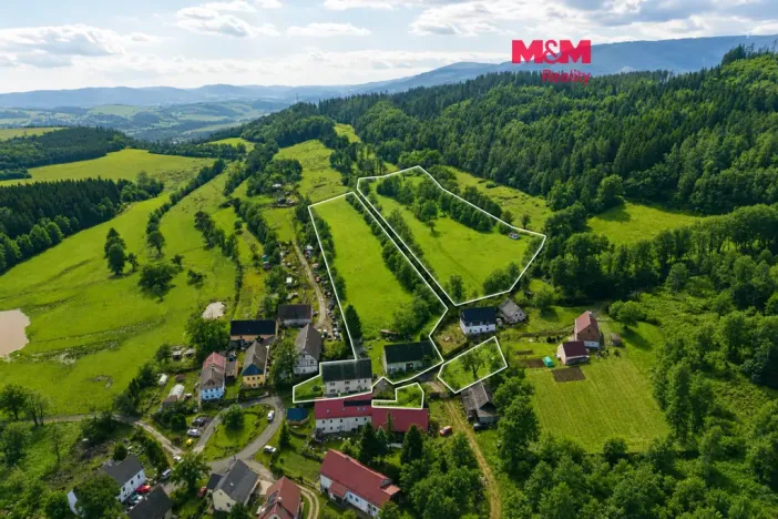 Prodej zemědělské usedlosti, Klášterec nad Ohří - Klášterecká Jeseň, 225 m2