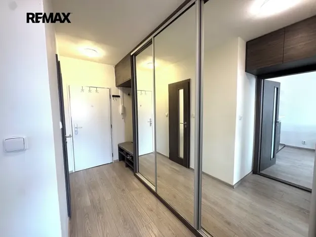 Pronájem bytu 2+kk, Praha - Krč, Na strži, 41 m2