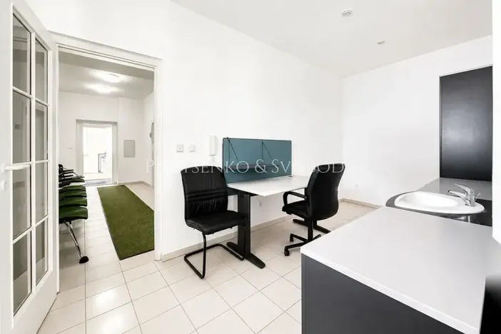 Prodej činžovního domu, Křižanov, Benešovo náměstí, 530 m2