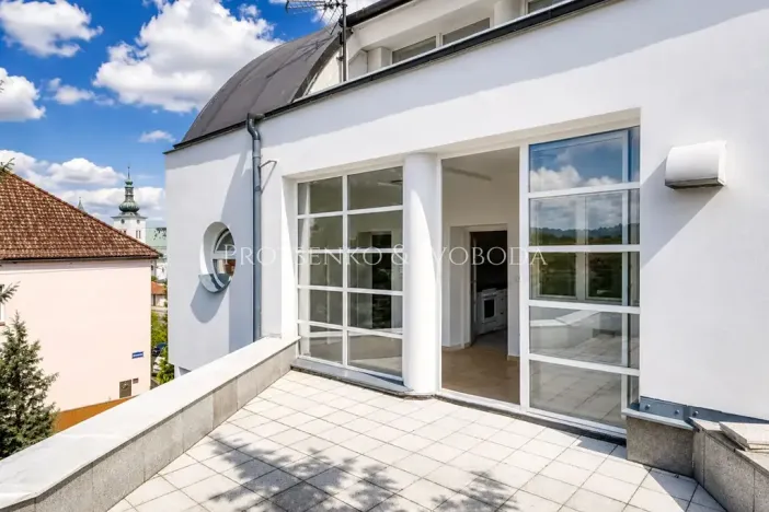 Prodej činžovního domu, Křižanov, Benešovo náměstí, 530 m2