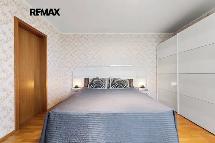 Pronájem bytu 2+kk, Praha - Žižkov, Ke kapslovně, 64 m2