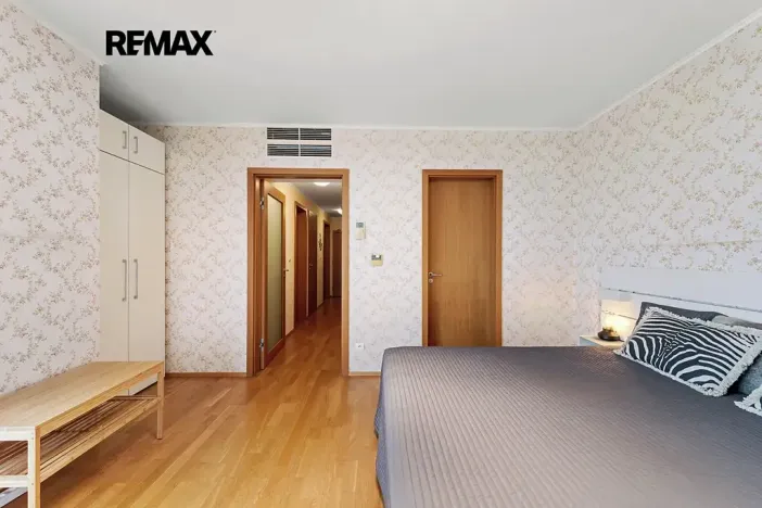 Pronájem bytu 2+kk, Praha - Žižkov, Ke kapslovně, 64 m2