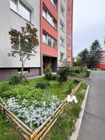 Pronájem bytu 3+1, Jirkov, K. Marxe, 62 m2