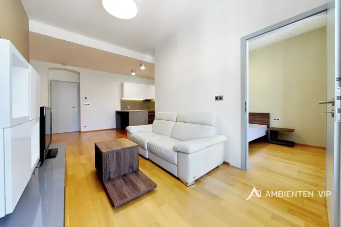 Pronájem bytu 3+kk, Brno, Jakubská, 82 m2