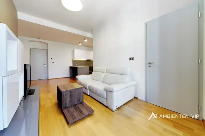 Pronájem bytu 3+kk, Brno, Jakubská, 82 m2