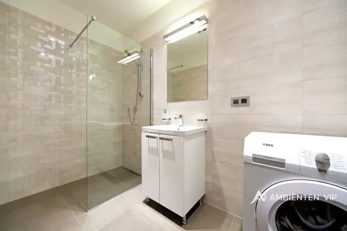 Pronájem bytu 3+kk, Brno, Jakubská, 82 m2