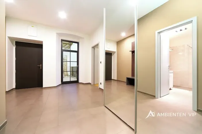 Pronájem bytu 3+kk, Brno, Jakubská, 82 m2