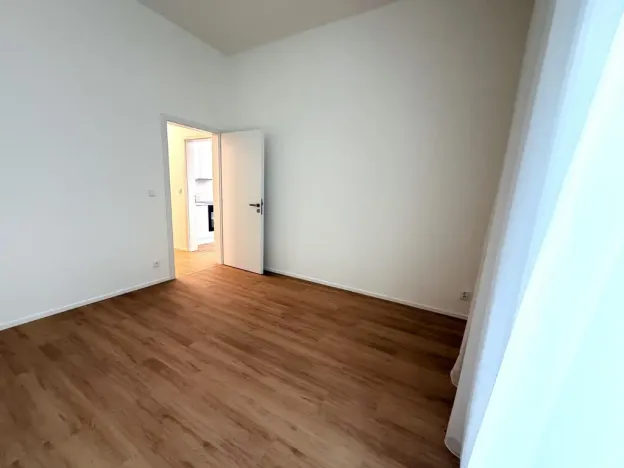 Pronájem kanceláře, Brno - Černá Pole, třída Generála Píky, 84 m2