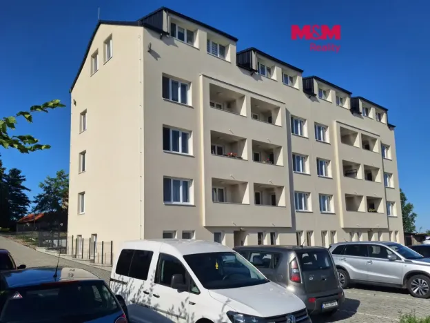 Prodej bytu 1+kk, Lošany, 27 m2