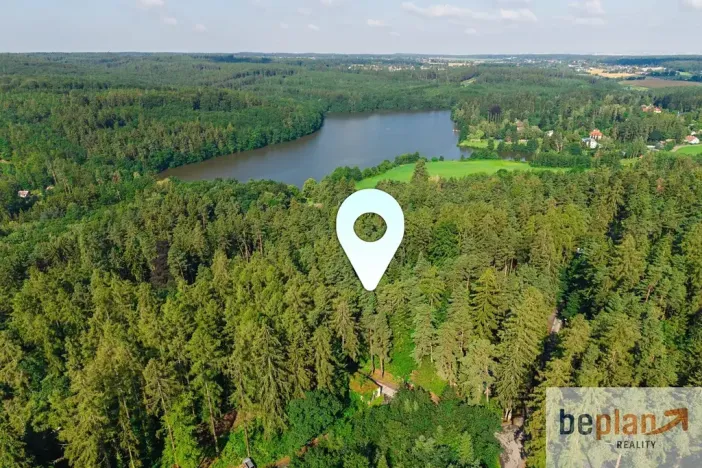 Prodej pozemku pro bydlení, Jevany, Příčná, 1435 m2