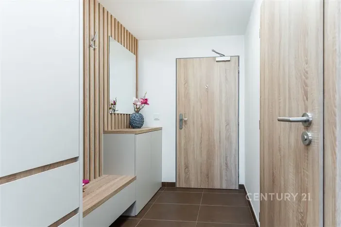 Pronájem bytu 2+kk, Praha, Arnošta Staňka, 47 m2