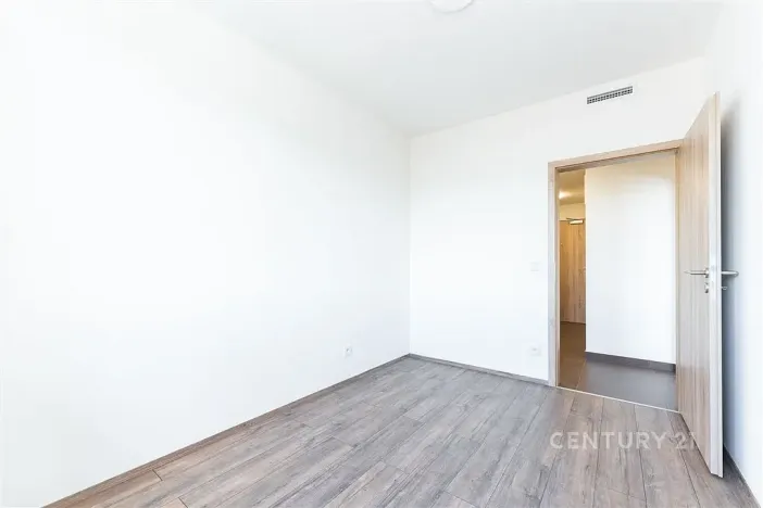 Pronájem bytu 2+kk, Praha, Arnošta Staňka, 47 m2