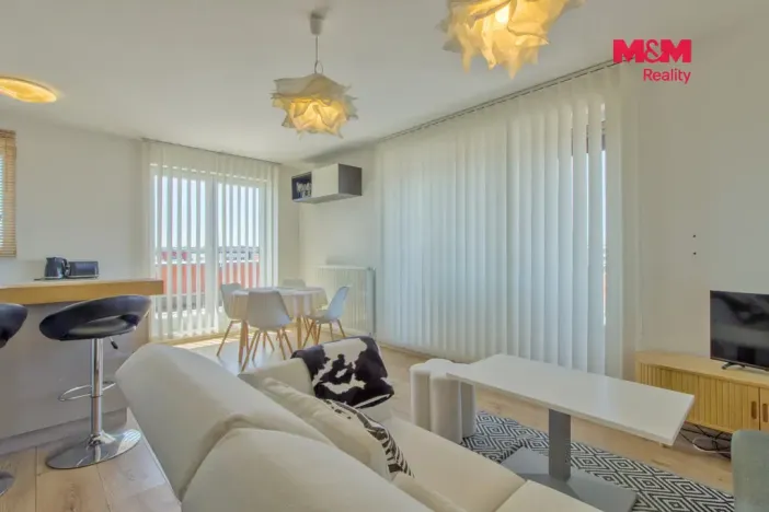 Pronájem bytu 2+kk, Praha - Pitkovice, Penízovková, 58 m2