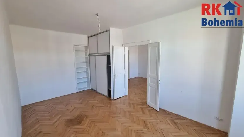Pronájem bytu 2+1, Praha - Nusle, náměstí Bratří Synků, 77 m2