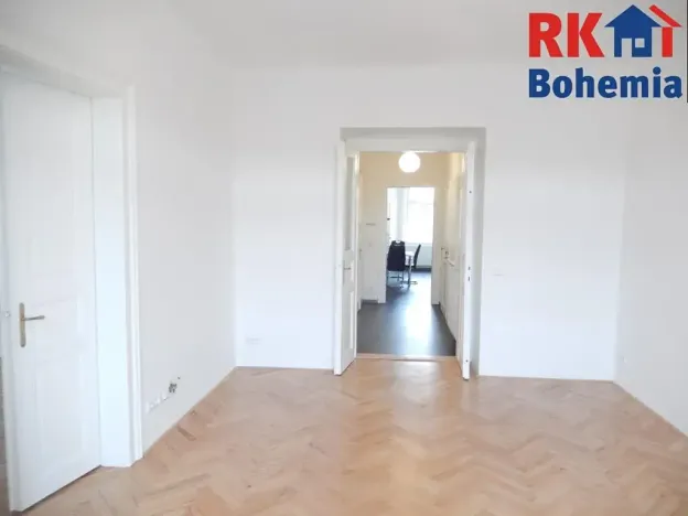 Pronájem bytu 2+1, Praha - Nusle, náměstí Bratří Synků, 77 m2