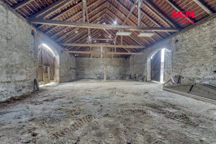 Prodej komerčního pozemku, Vráž, 16101 m2