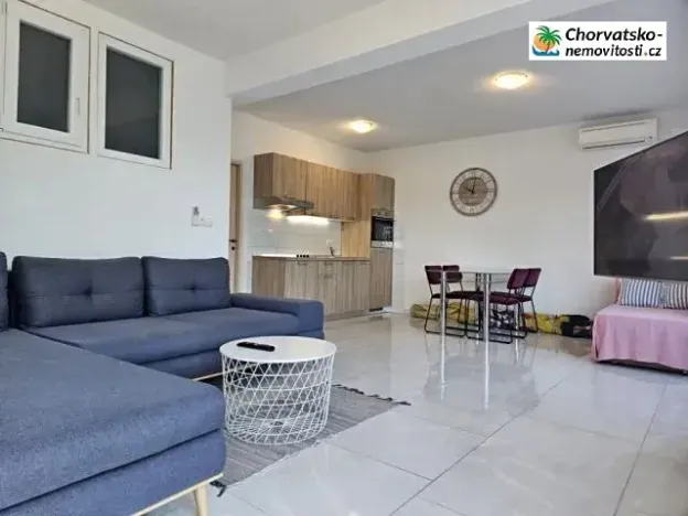 Prodej bytu 2+kk, Dramalj, Chorvatsko, 40 m2