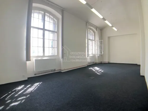 Pronájem kanceláře, Praha - Karlín, Thámova, 36 m2