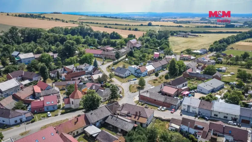 Prodej obchodního prostoru, Přerov - Přerov VI-Újezdec, Hlavní, 220 m2