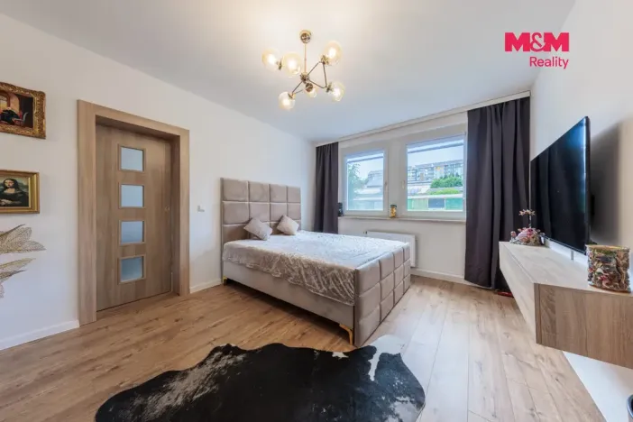 Prodej bytu 2+kk, Kraslice, Školní, 52 m2