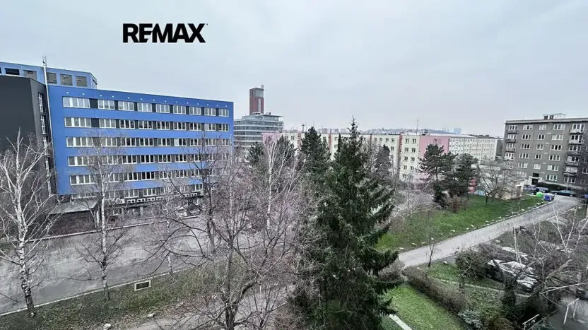 Pronájem bytu 1+kk, Praha - Strašnice, V olšinách, 38 m2