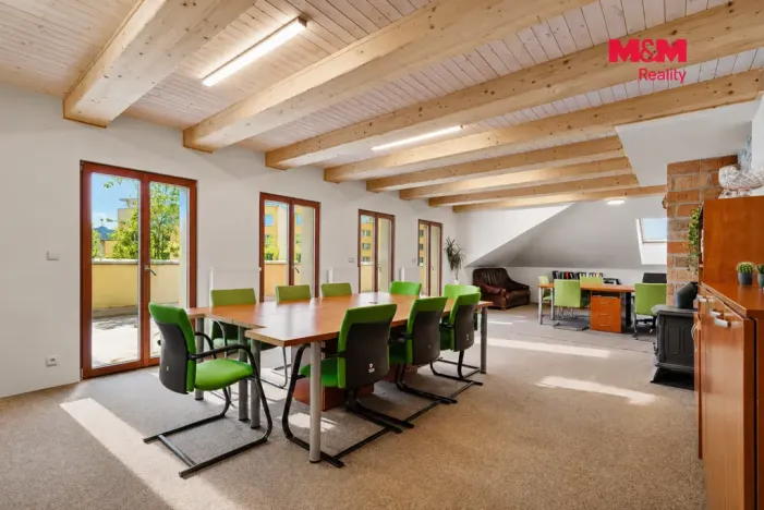 Prodej obchodního prostoru, Jablonec nad Nisou, Komenského, 600 m2