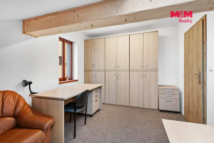 Prodej obchodního prostoru, Jablonec nad Nisou, Komenského, 600 m2