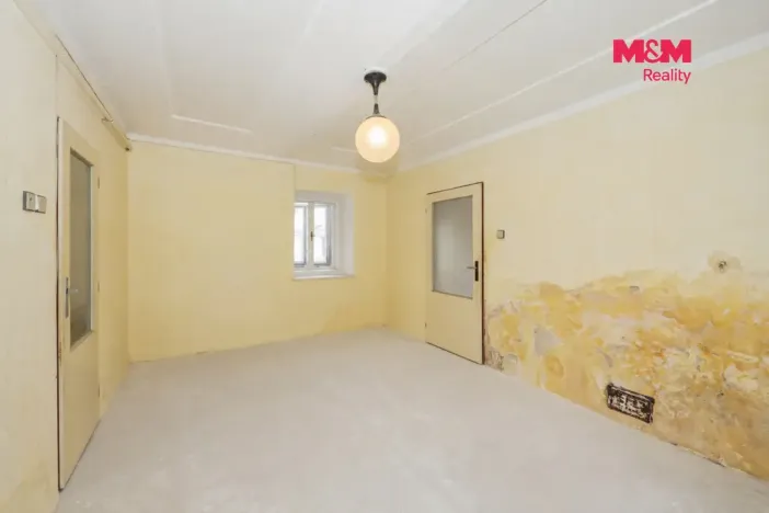 Prodej rodinného domu, Černovice - Benešov, 265 m2