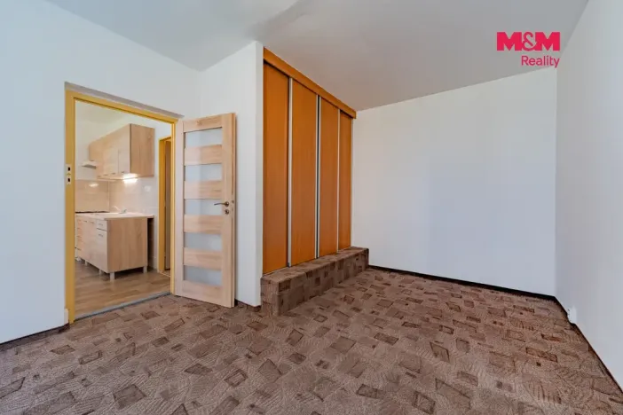 Pronájem bytu 1+kk, Loket, Sportovní, 40 m2