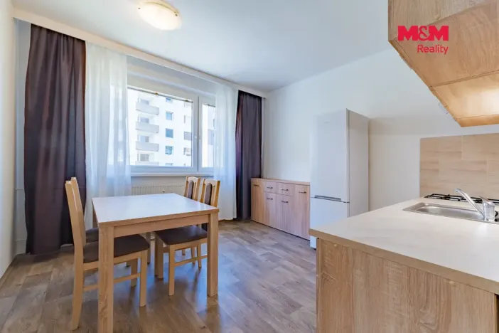 Pronájem bytu 1+kk, Loket, Sportovní, 40 m2