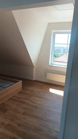 Pronájem bytu 3+kk, Praha - Kobylisy, Klíčanská, 93 m2