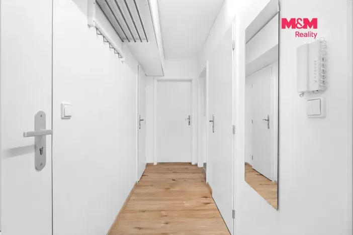 Prodej bytu 2+1, Nehvizdy, Gabčíkova, 50 m2
