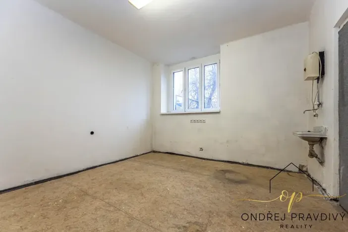 Prodej bytu 2+kk, Praha - Hloubětín, V chaloupkách, 58 m2
