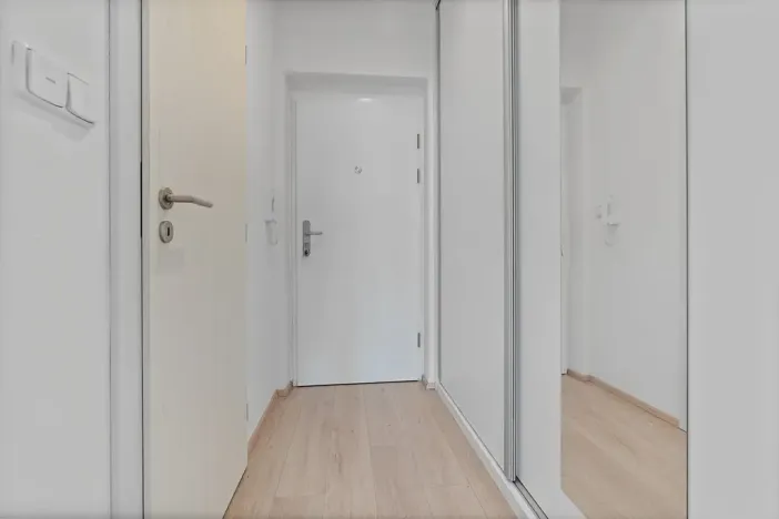 Pronájem bytu 1+kk, Zlín, Hřebíčkova, 30 m2