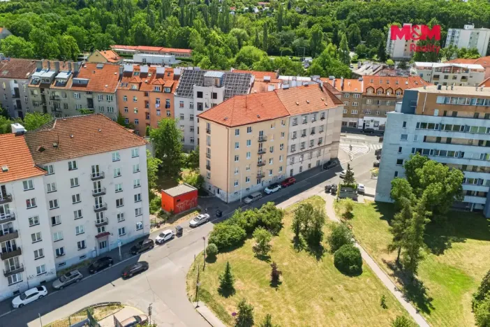 Prodej bytu 3+kk, Praha, Skloněná, 55 m2