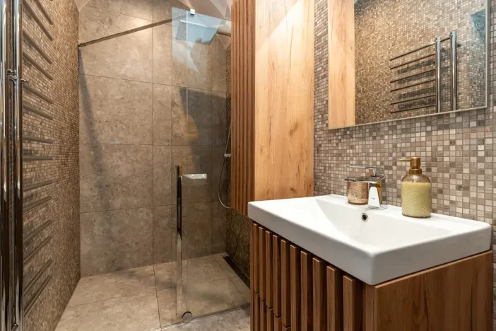 Prodej bytu 2+kk, Jáchymov, náměstí Republiky, 70 m2