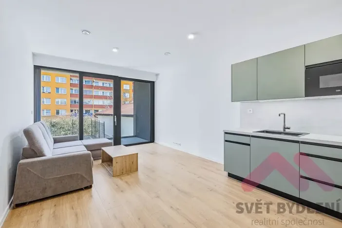 Pronájem bytu 1+kk, Praha - Modřany, Komořanská, 37 m2