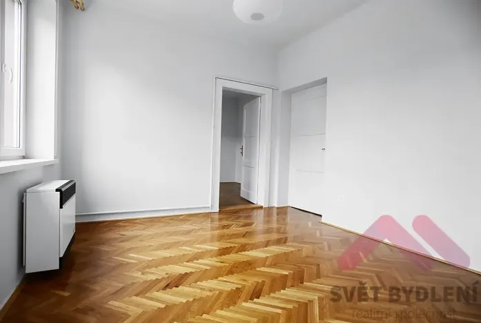 Pronájem bytu 2+1, Praha - Vršovice, Tolstého, 49 m2