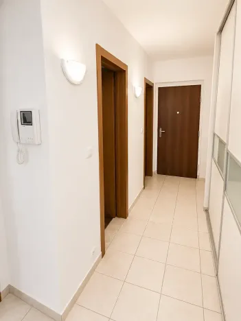 Prodej bytu 2+kk, Praha - Veleslavín, Na okraji, 88 m2