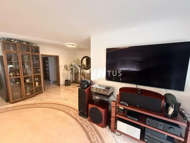 Prodej rodinného domu, Psáry, Na Lukách, 307 m2