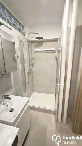 Pronájem bytu 2+1, Olomouc, Blanická, 53 m2
