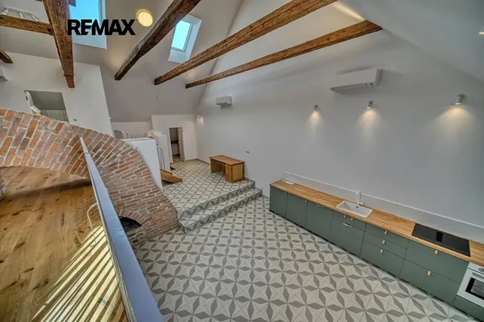 Pronájem atypického bytu, Kutná Hora, Kollárova, 123 m2