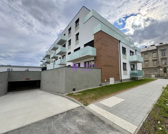 Pronájem bytu 2+kk, Olomouc - Nová Ulice, Třída Jiřího Pelikána, 70 m2