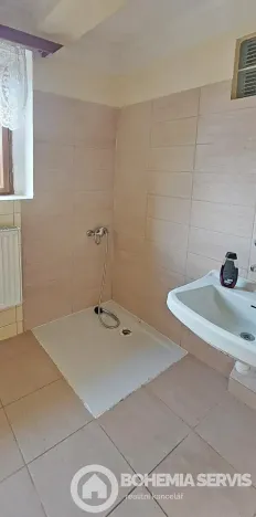 Prodej rodinného domu, Vlkaneč, 100 m2