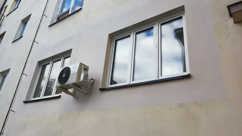 Prodej obchodního prostoru, Praha, Bělohorská, 86 m2