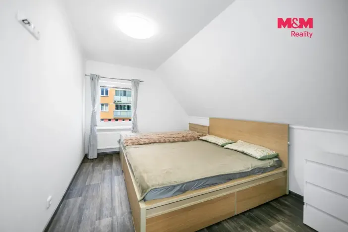 Prodej rodinného domu, Bor, Nádražní, 184 m2