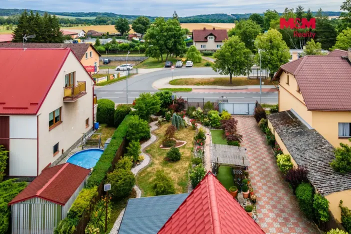 Prodej rodinného domu, Bor, Nádražní, 184 m2