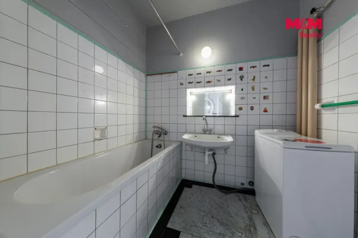 Prodej bytu 3+1, Mariánské Lázně, Stavbařů, 100 m2