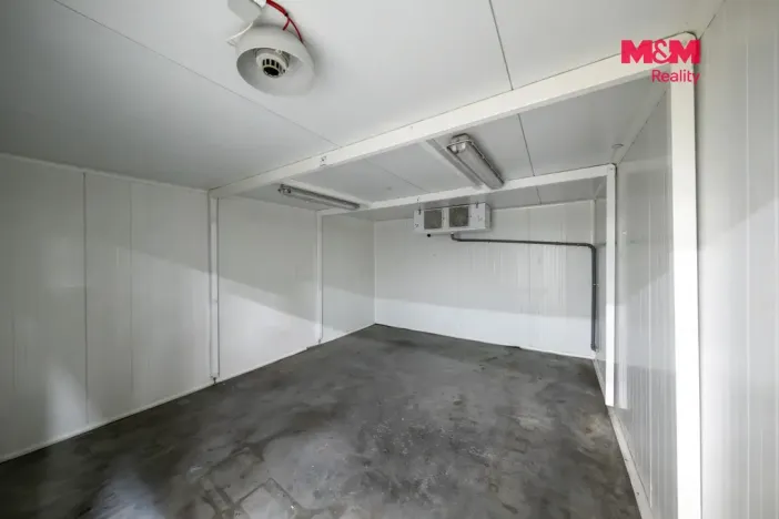 Pronájem skladu, Baška - Kunčičky u Bašky, 1300 m2